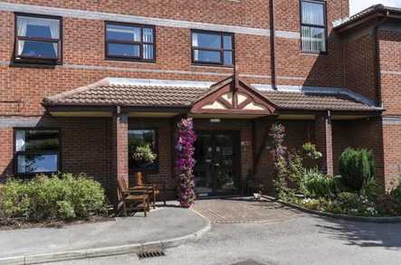Leighton Court Nursing Home - Care Home