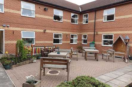 Bishopsgate Lodge Care Home - Care Home