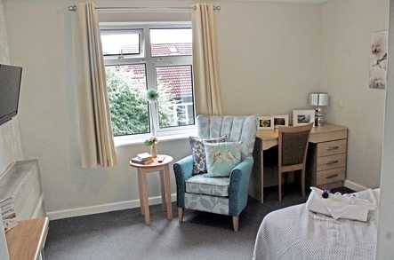 Oakland Village & Community Care Centre - Care Home