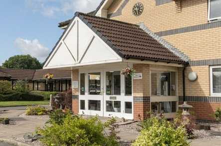 Broadoak Manor Care Home - Care Home