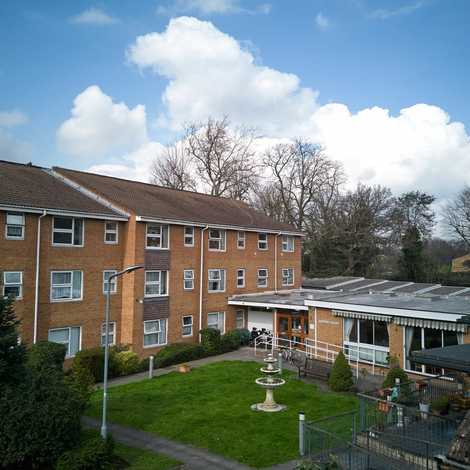 Holmesdale - Retirement Living