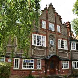 Elmhurst Assisted Living And Care Facilities - Care Home | Home Care