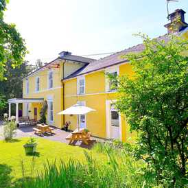 Blaenos House Nursing Home - Care Home