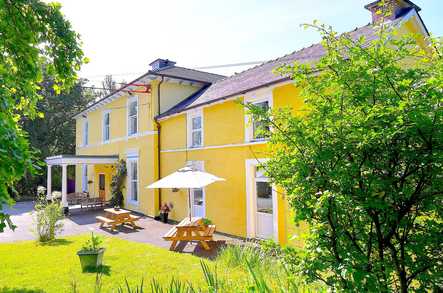 Brynhyfryd Care Home - Care Home