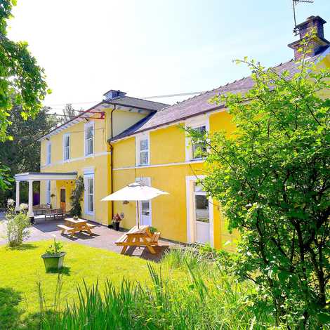 Blaenos House Nursing Home - Care Home