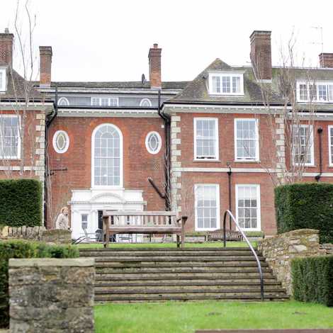 Sharnbrook House - Care Home