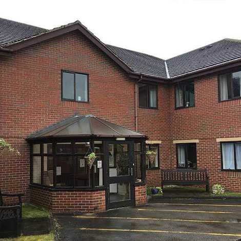 Aden Lodge Care Home - Care Home