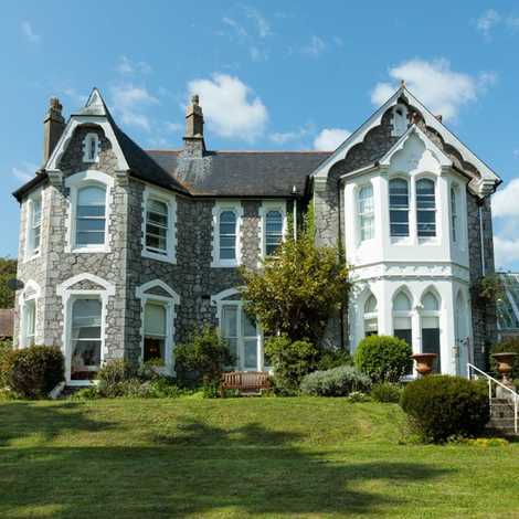 Bishopsteignton House - Care Home