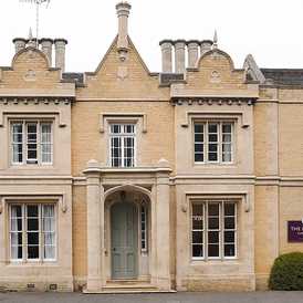 The Laurels Care Home - Care Home