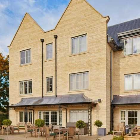 Hallmark Midford Manor - Care Home