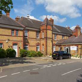 Elizabeth Lodge - Care Home