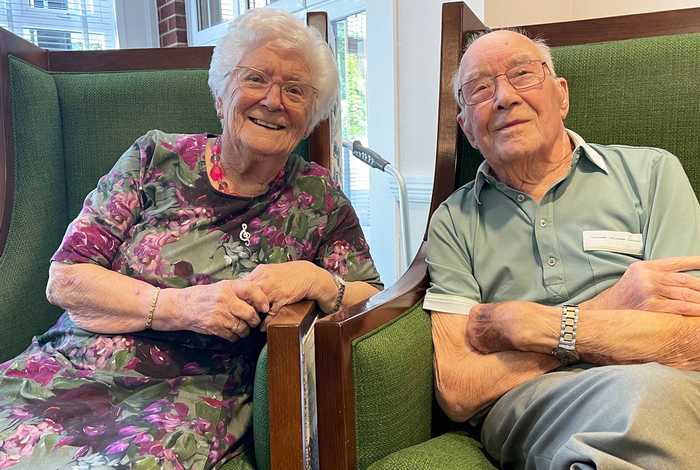 Worry-Free Care for Couples: The Benefits of Moving to a Care Home Together