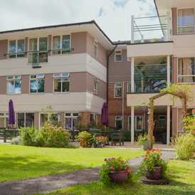 Queens Court - Care Home