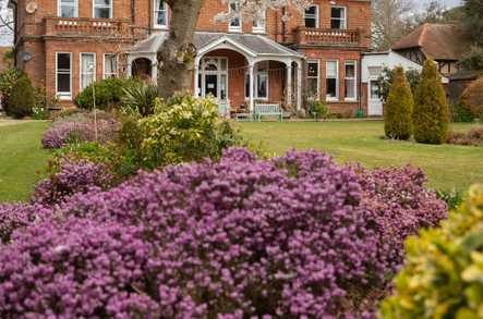 Glebe House Retirement Home - Care Home