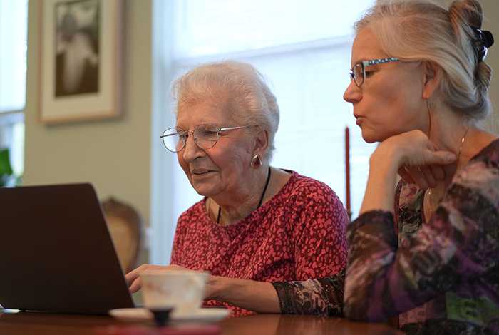 What are the pros and cons of care homes?