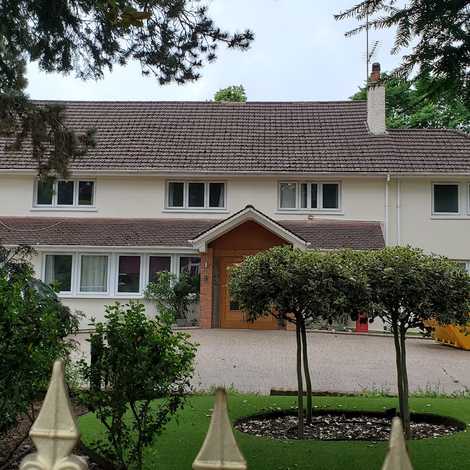 Heatherwood Care Centre - Care Home