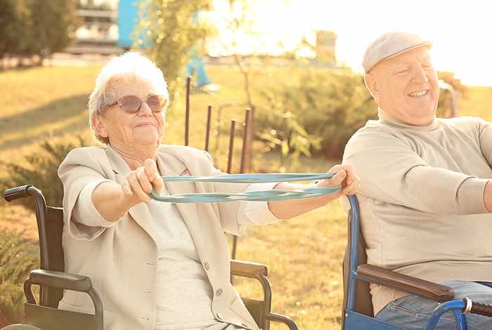 How to find care homes for elderly couples