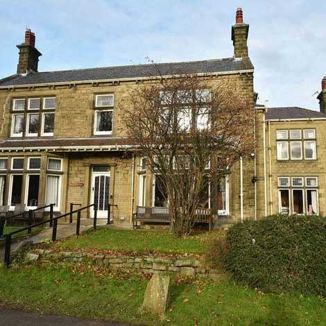 Longroyds and Pilling House Care Home - Care Home