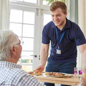 DRreamlight Healthcare (Live-in Care) - Live In Care