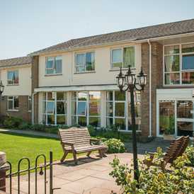 Queenswood - Care Home