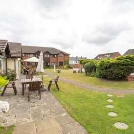 Oaklands Care Home (Kingswinford) - Care Home