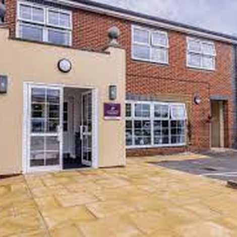 Claremont Parkway - Care Home