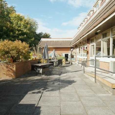 Clyde Court Care Home - Care Home