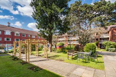 Hampton House - Retirement Living