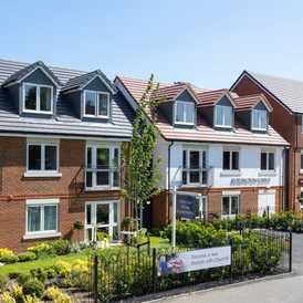 Burlington Lodge - Retirement Living