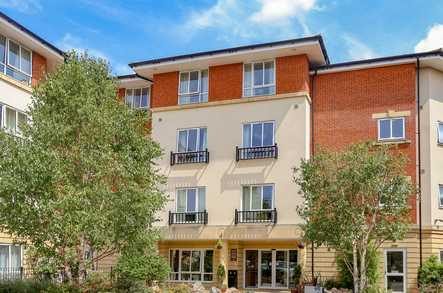 TLC Cuffley Manor Care Home - Care Home