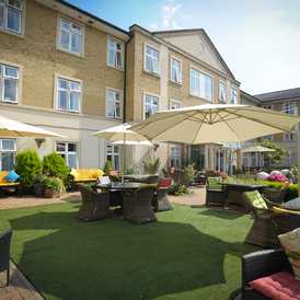 Hallmark Kew House - Care Home