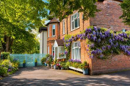 Cleeve Lodge Residential Care Home for the Elderly - Care Home