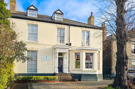 Woodleigh Lodge Residential Care Home - Care Home