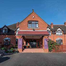 Heath Lodge - Care Home