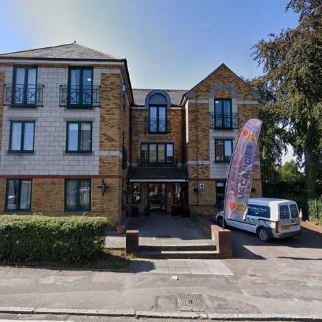 Alicia Nursing Home - Care Home