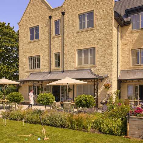 Hallmark Midford Manor - Care Home