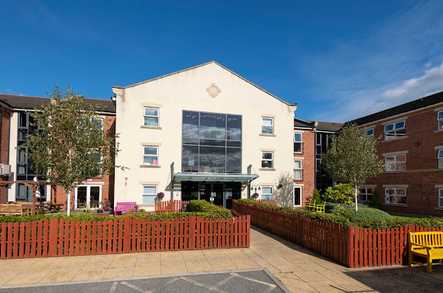 Harewood Court Nursing Home - Care Home