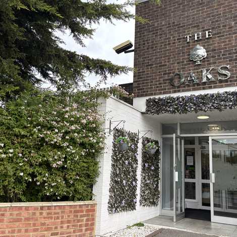 The Oaks Care Home - Care Home