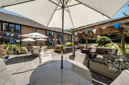 Dawson Lodge Care Home - Care Home