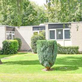 Lyndhurst Residential Care Home - Care Home