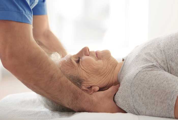 The benefits of osteopathy for maintaining mobility and independence in later life