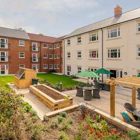 Queen Elizabeth Place - Retirement Living