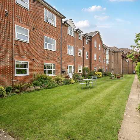 Elizabeth Court - Retirement Living