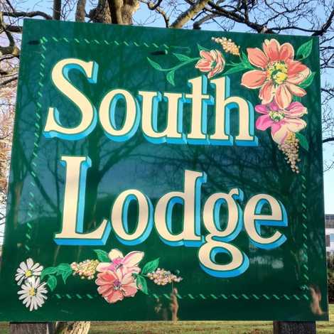 South Lodge - Care Home
