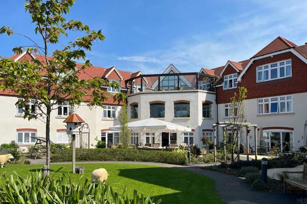 Cavendish Park Care Home rear view of garden