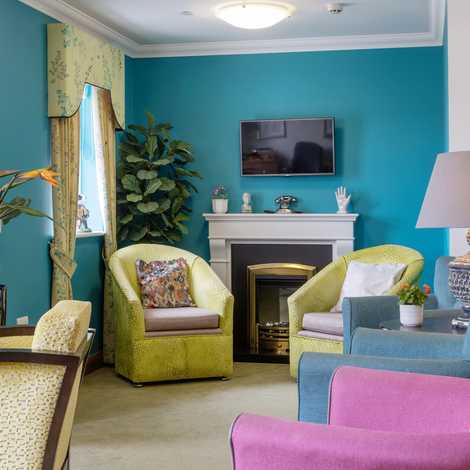 De Lucy House - Care Home
