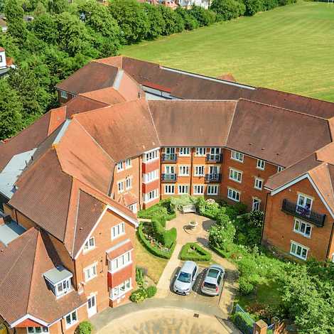 Fullerton Court - Retirement Living