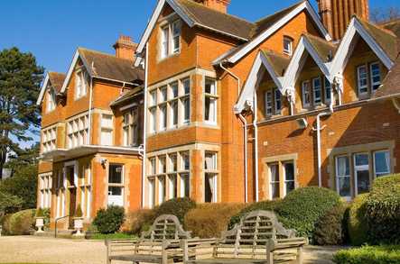 Cumnor Hill House - Care Home