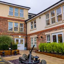 Scarborough Hall and Lodge Care Home - Care Home