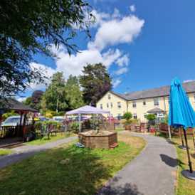 Mallands Residential Care Home - Care Home
